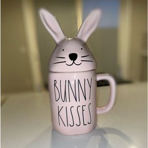 NEW RAE DUNN BUNNY KISSES PINK MUG